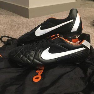 Nike Tiempo SG Cleats